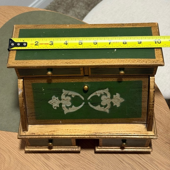 Vintage Wooden Jewelry Box - Picture 9 of 11